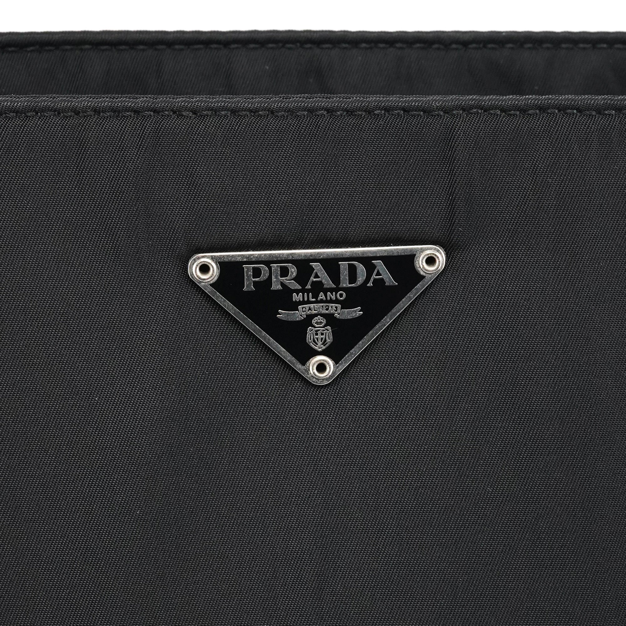Black Tessuto Chic Nylon Shoulder Bag