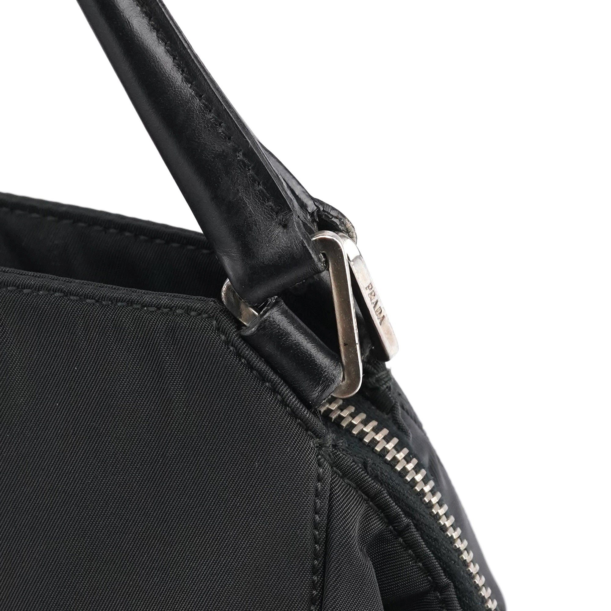 Black Tessuto Chic Nylon Shoulder Bag