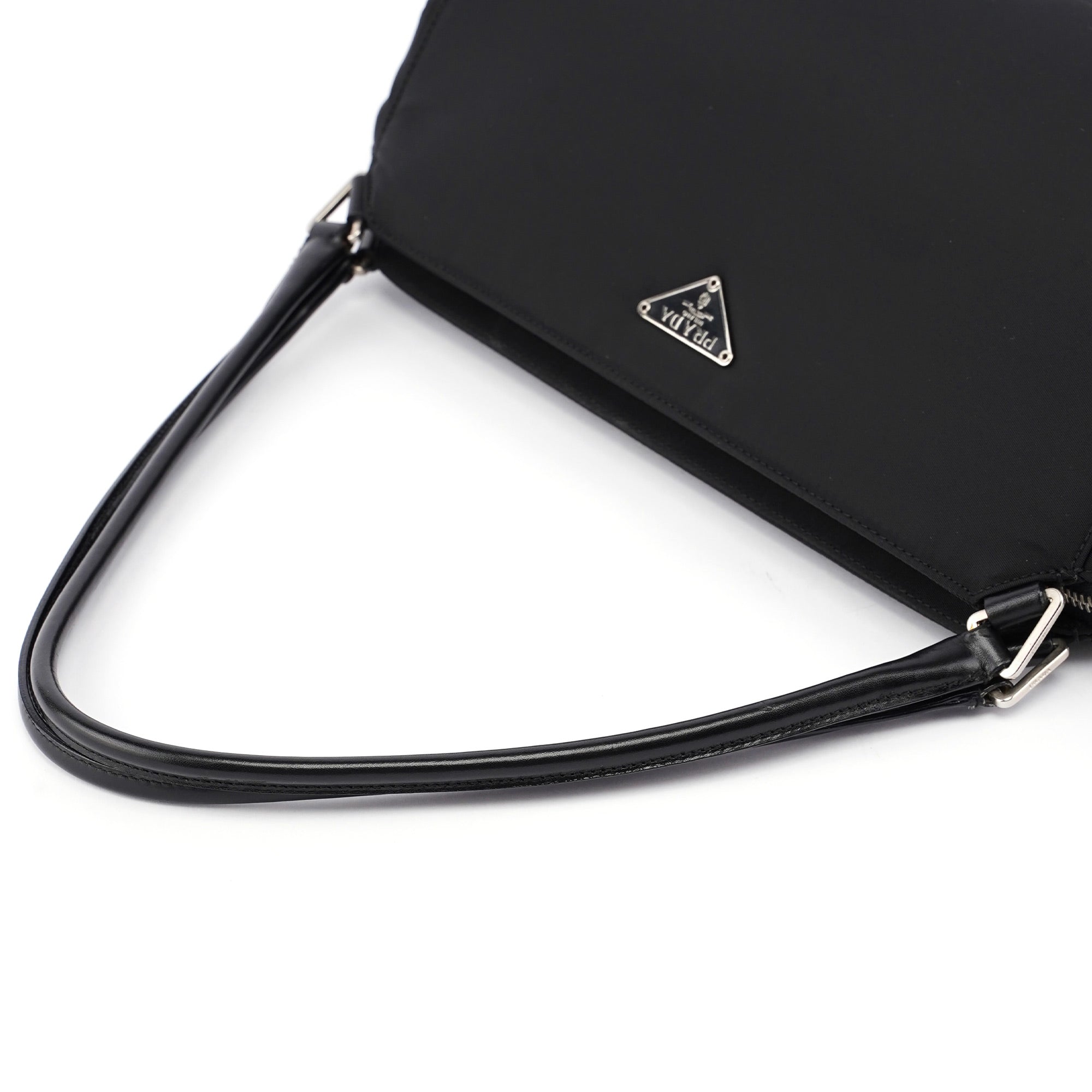 Black Tessuto Chic Shoulder Bag