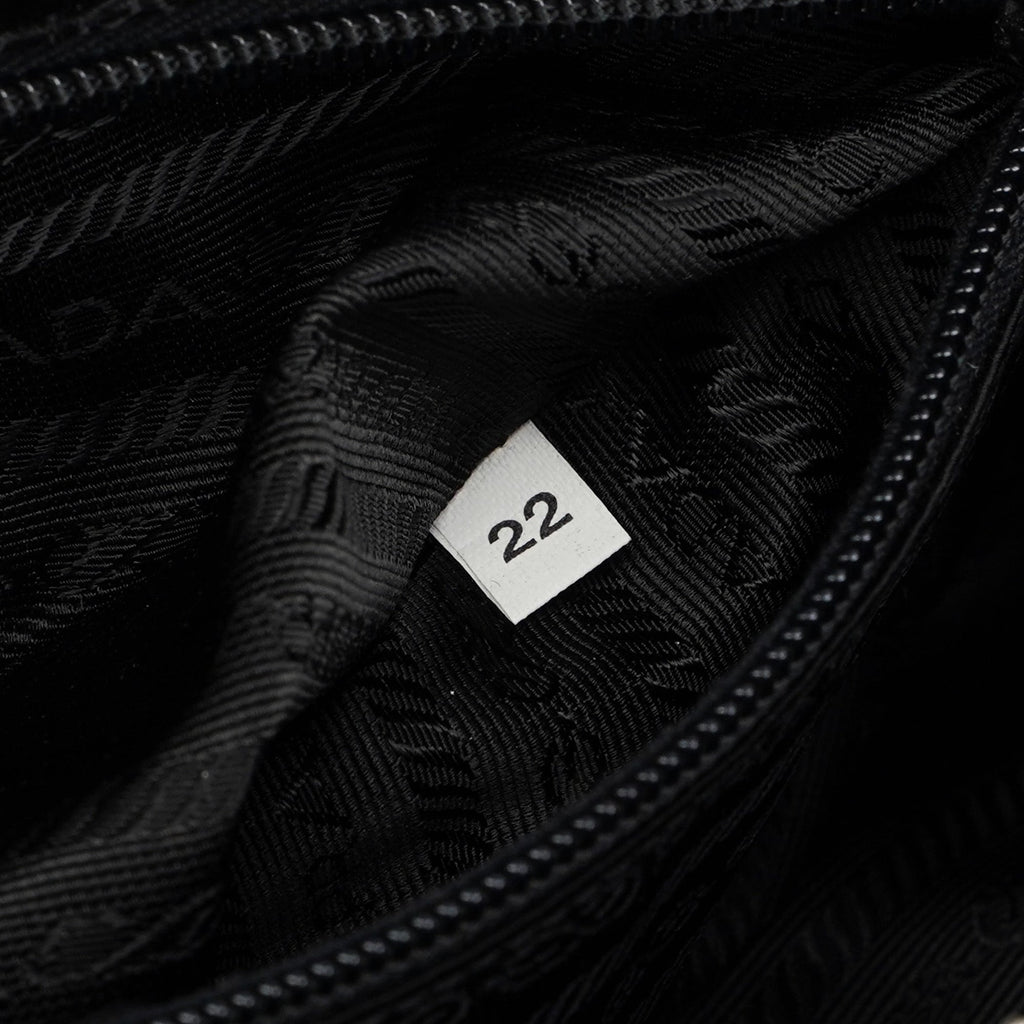 Black Tessuto Chic Shoulder Bag