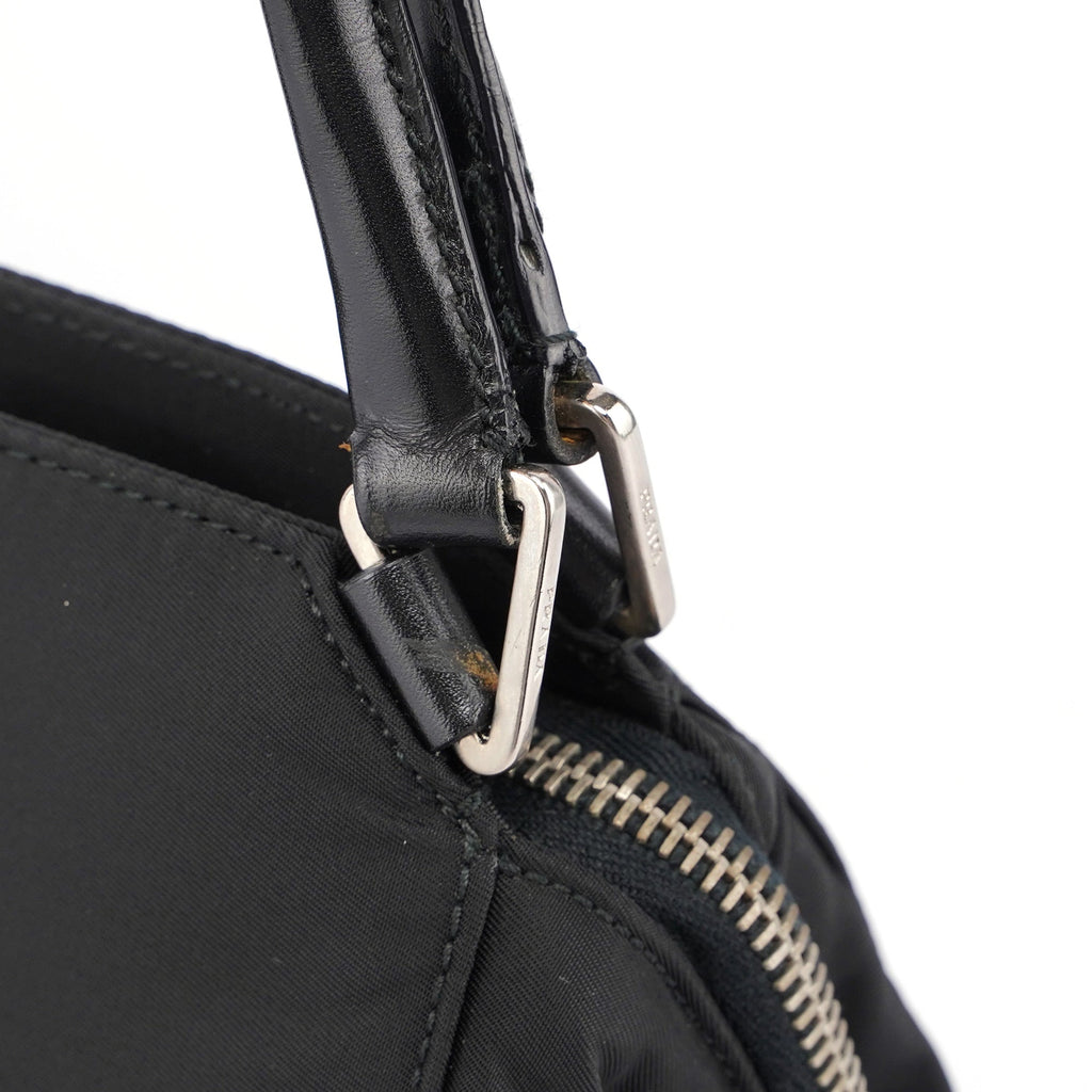 Black Tessuto Chic Shoulder Bag