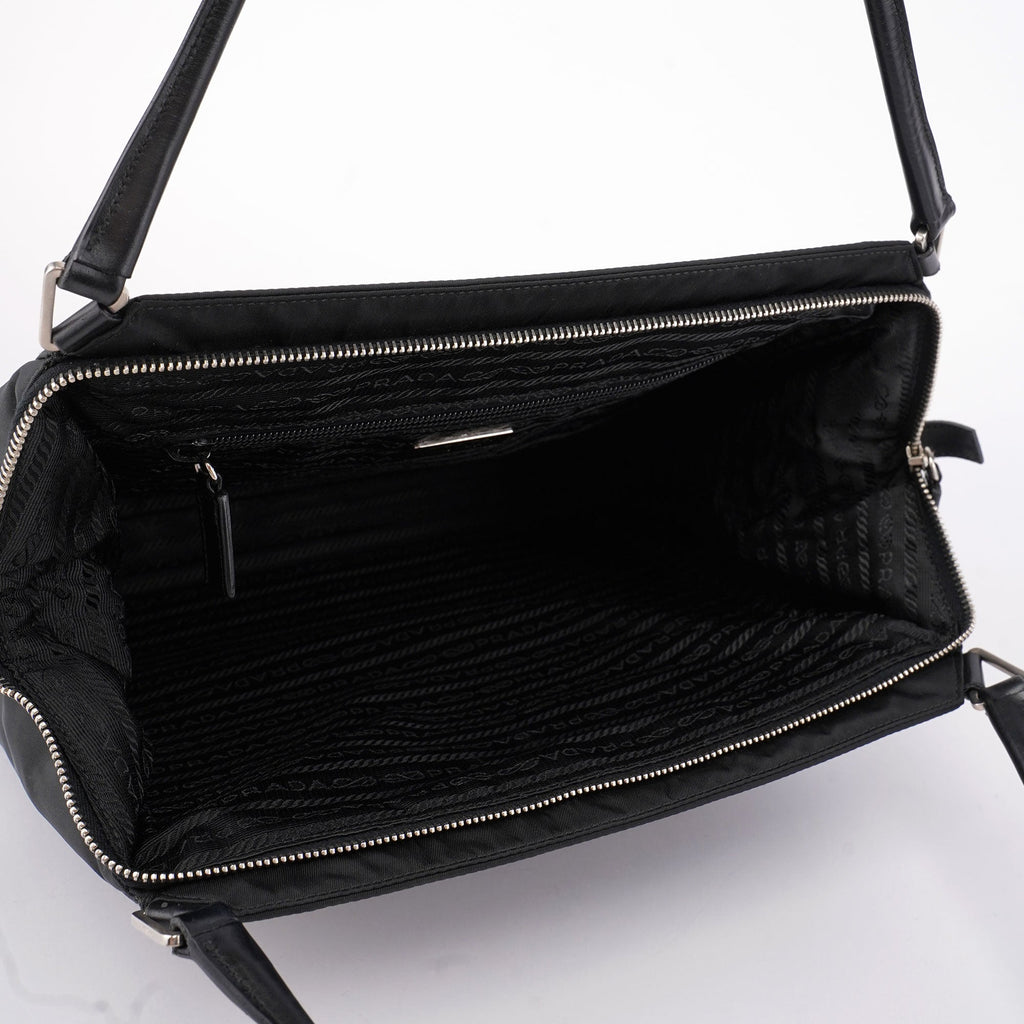 Black Tessuto Chic Shoulder Bag