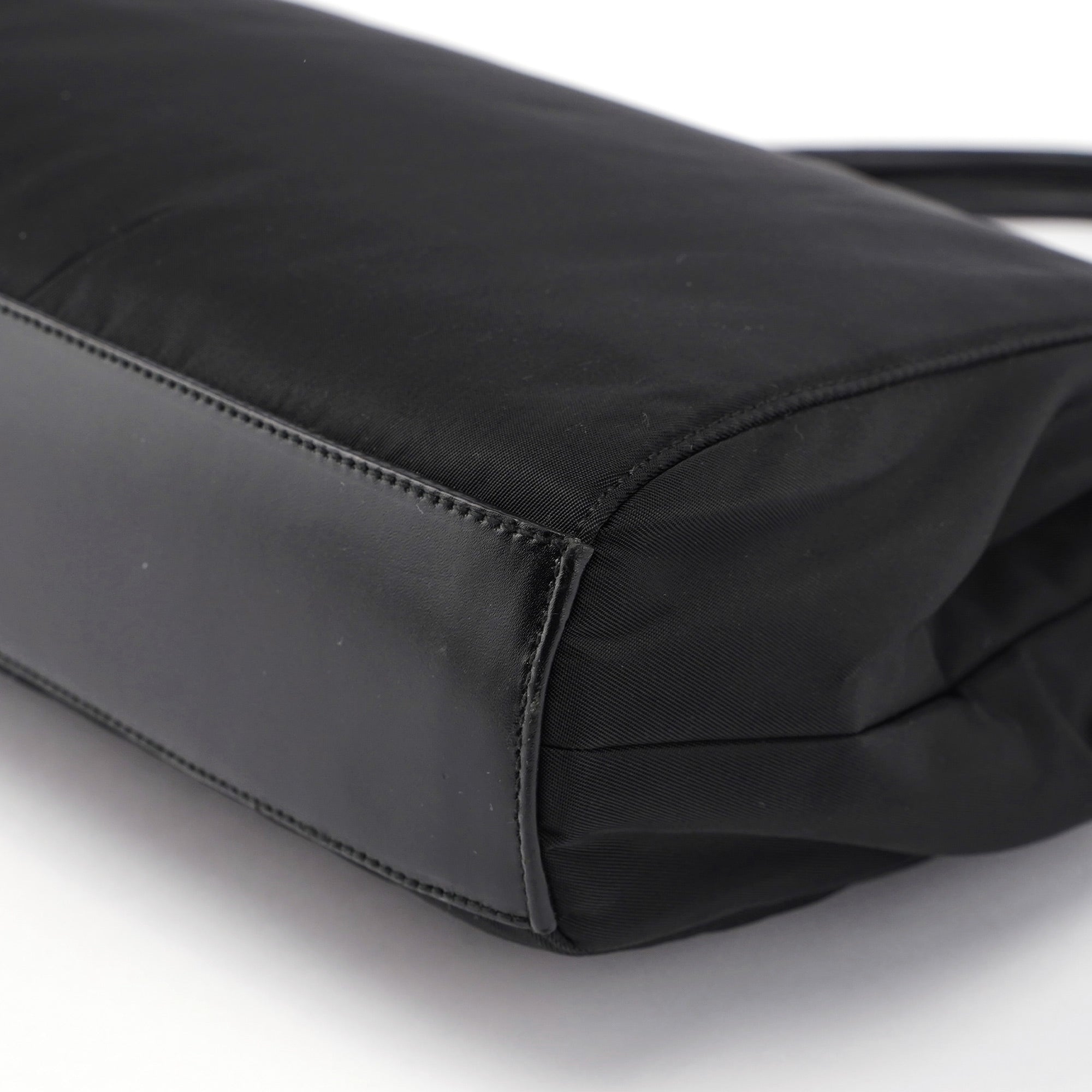 Black Tessuto Chic Shoulder Bag