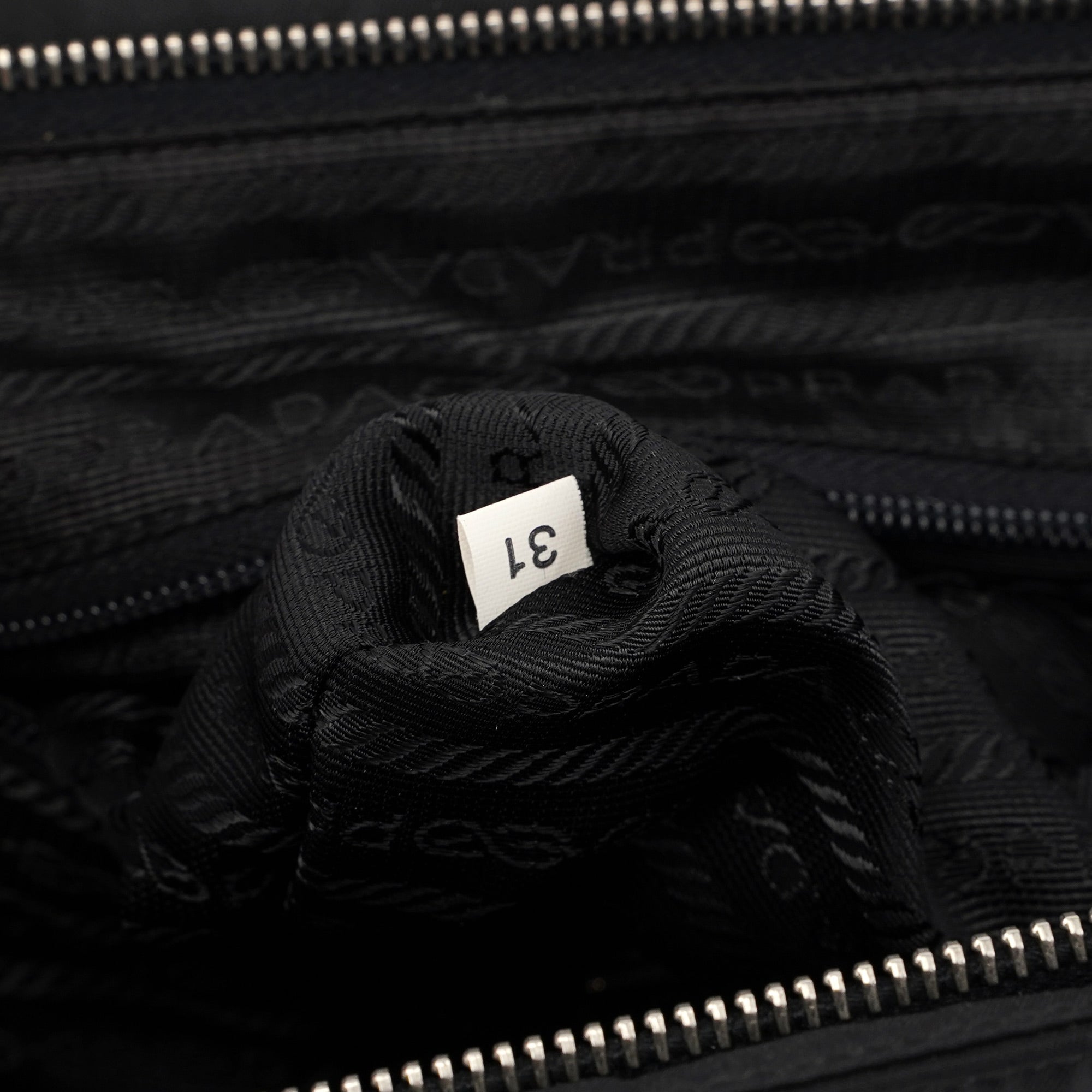 Black Tessuto Chic Shoulder Bag