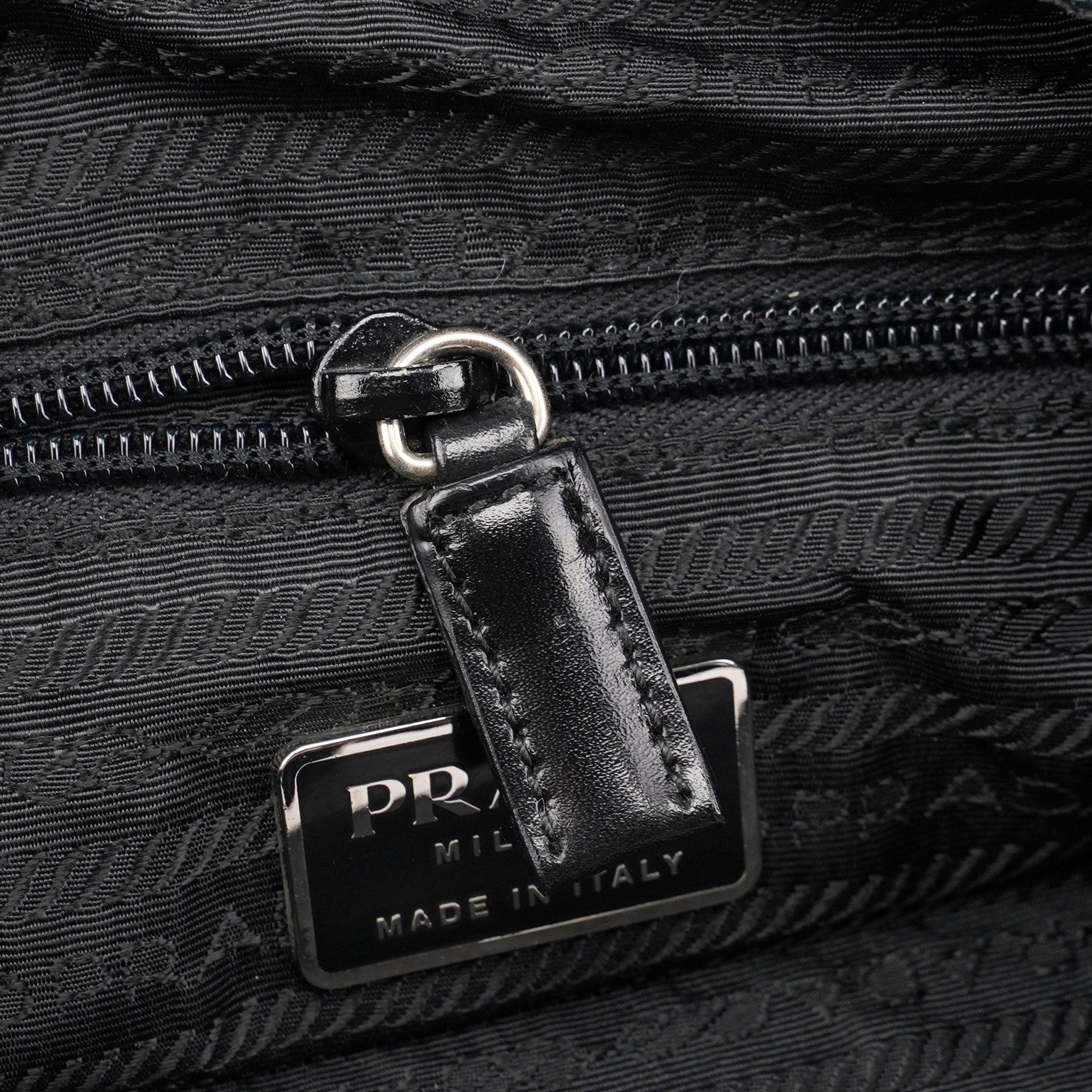 Black Tessuto Leather Shoulder Bag