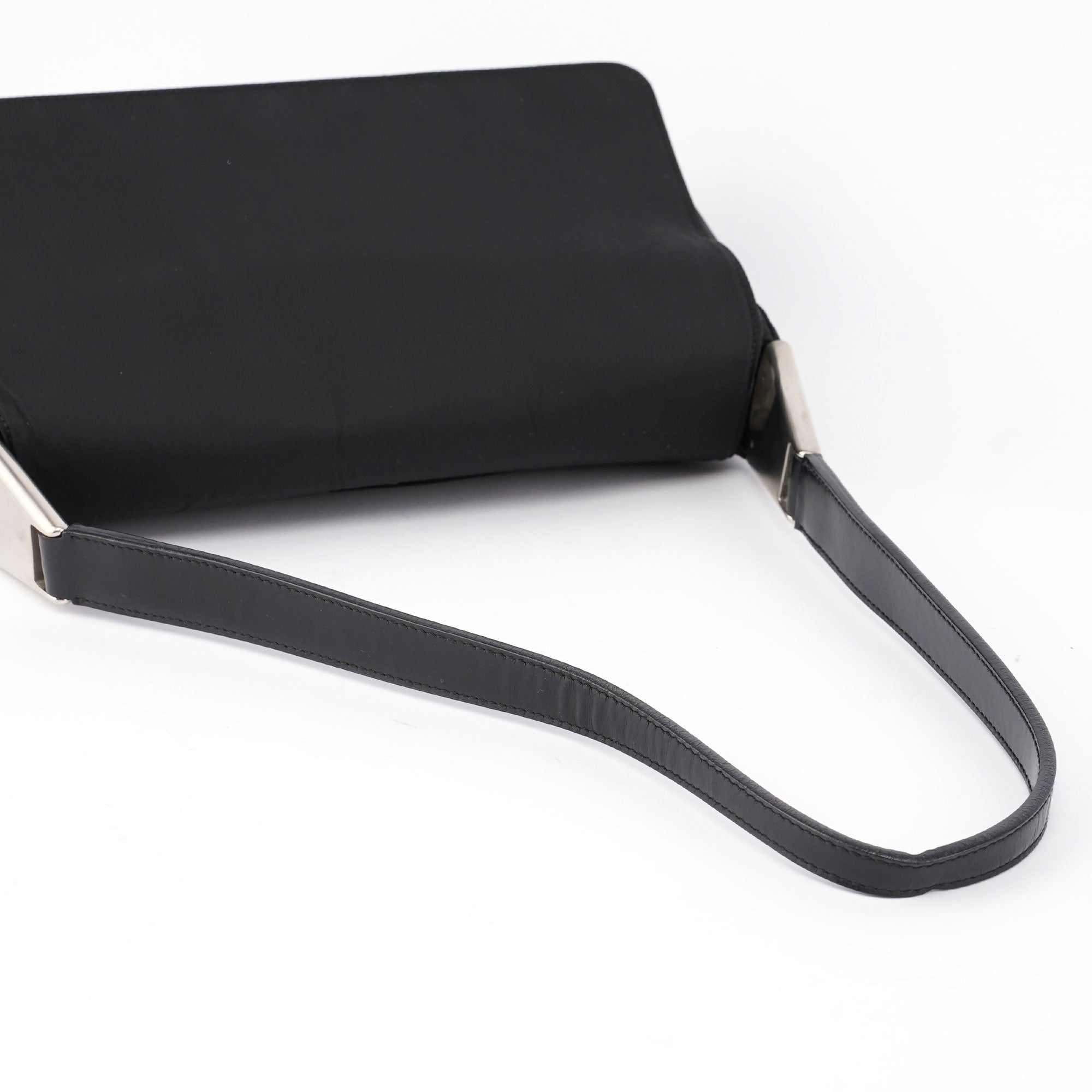 Black Tessuto Metal Shoulder Bag