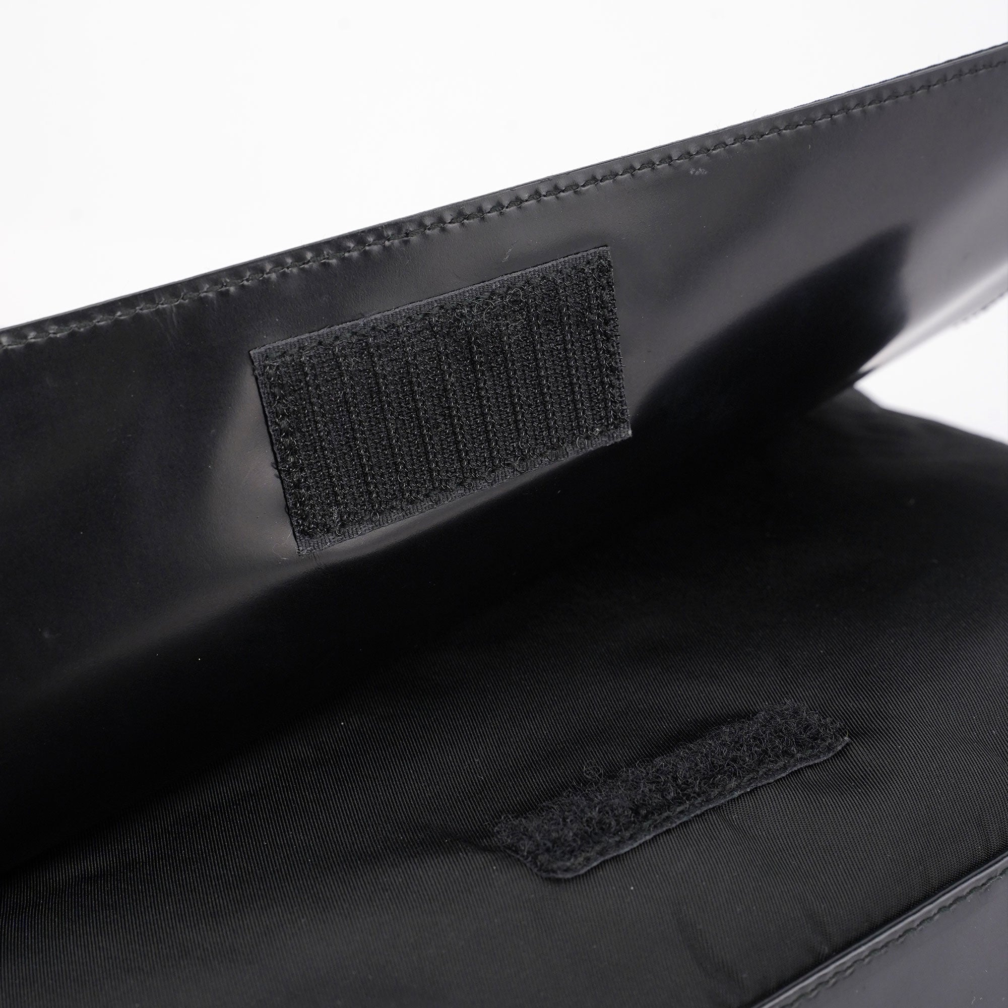 Black Tessuto Metal Shoulder Bag