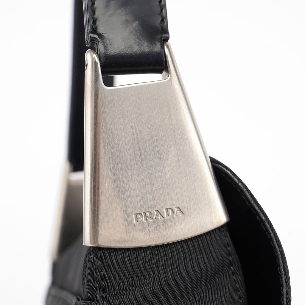 Black Tessuto Metal Shoulder Bag