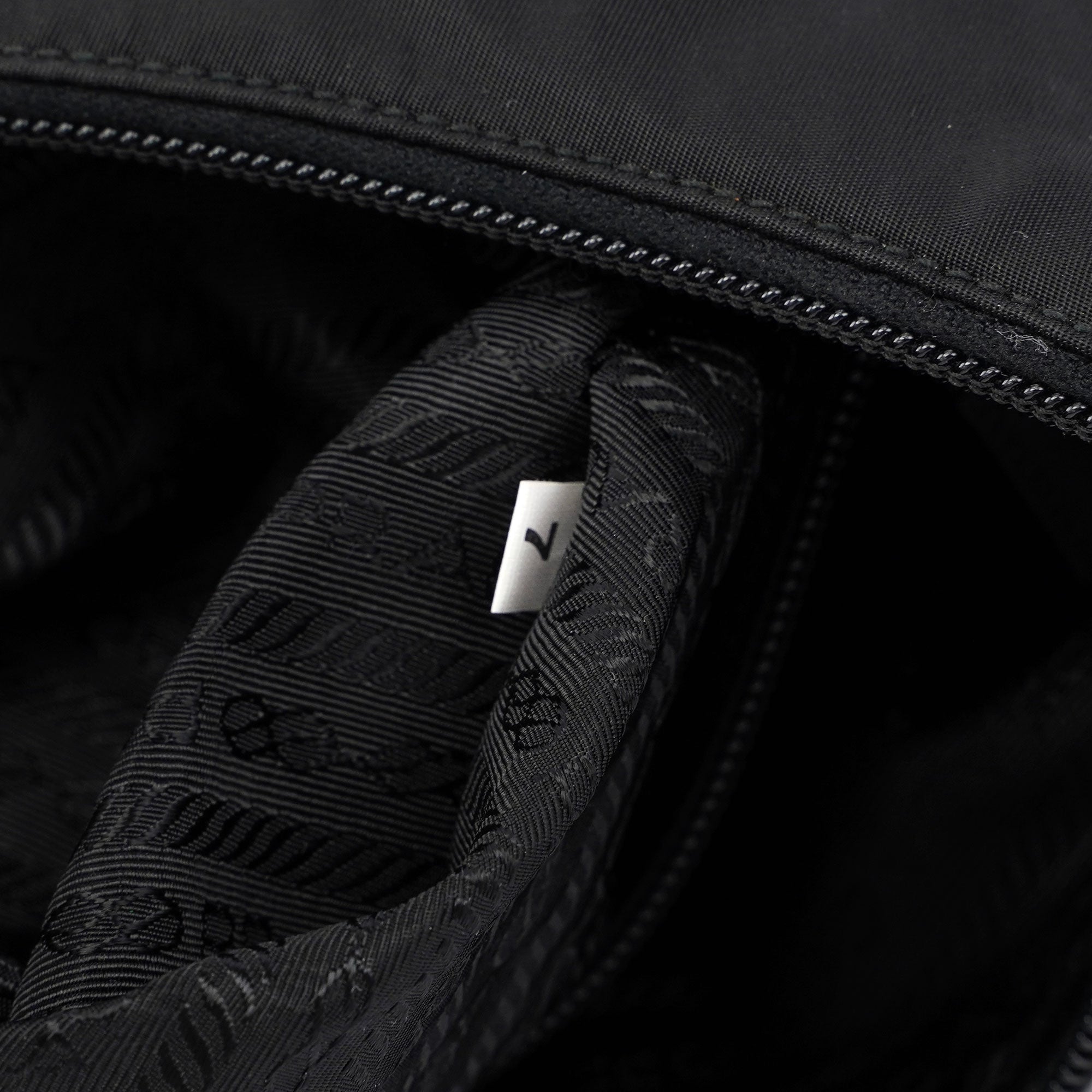 Black Tessuto Metallo Shoulder Bag