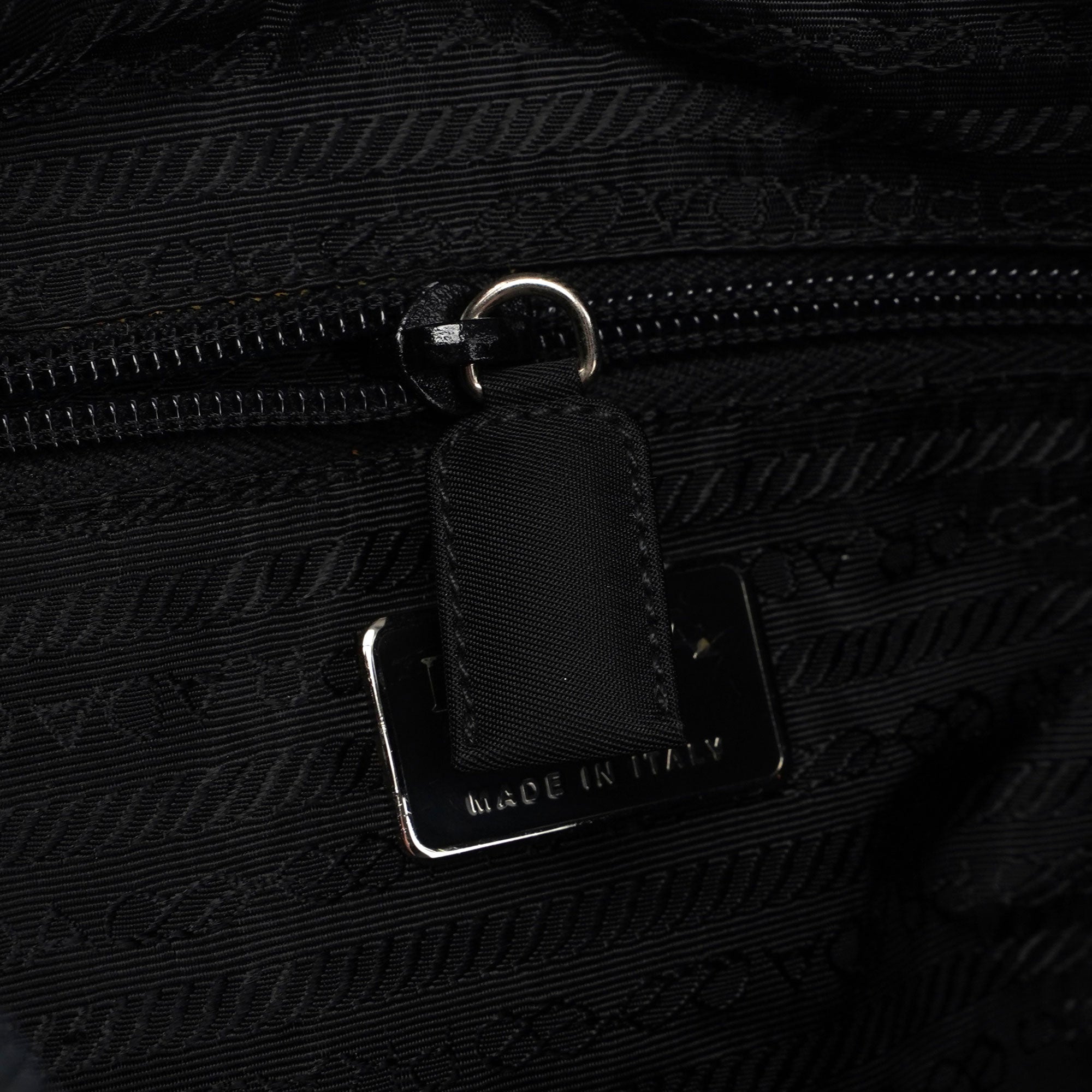 Black Tessuto Metallo Shoulder Bag