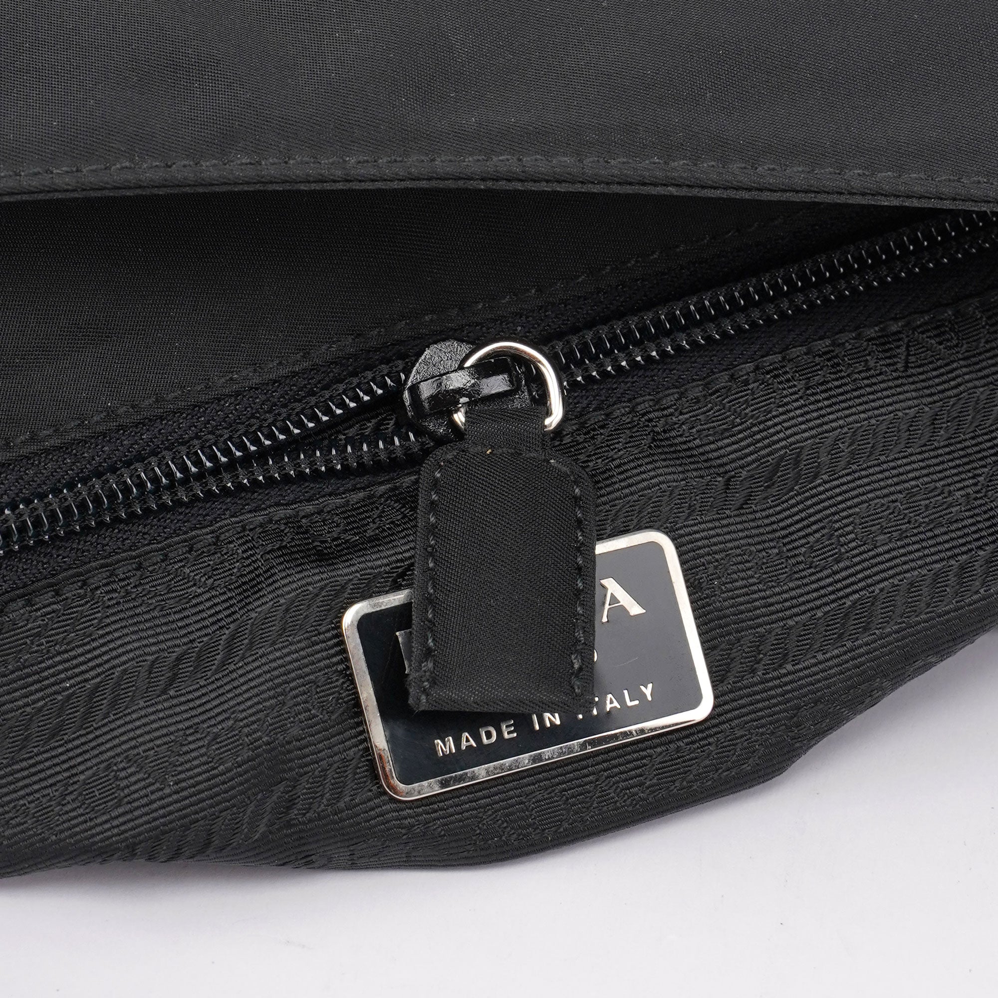 Black Tessuto Metallo Shoulder Bag