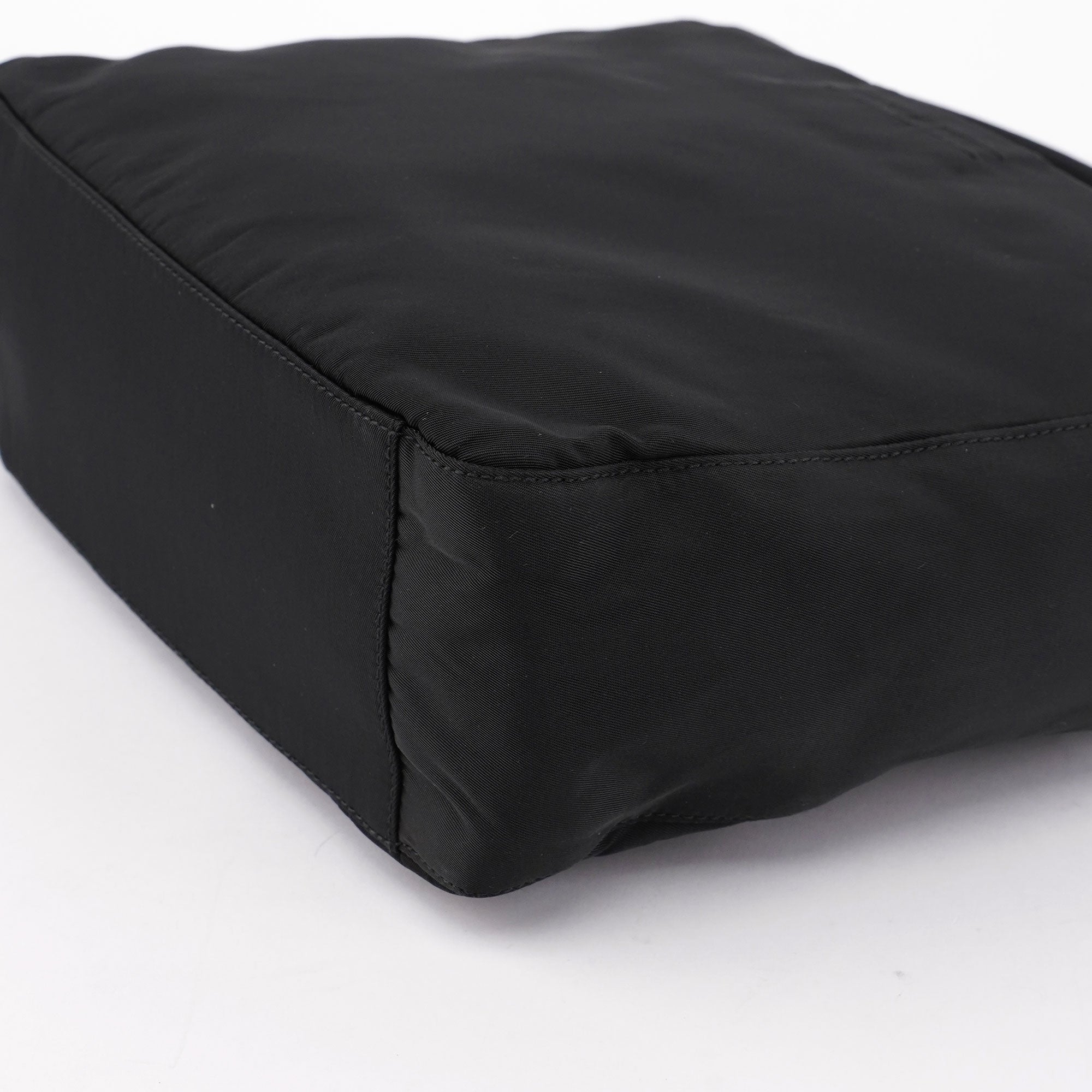 Black Tessuto Metropoli Tote Bag