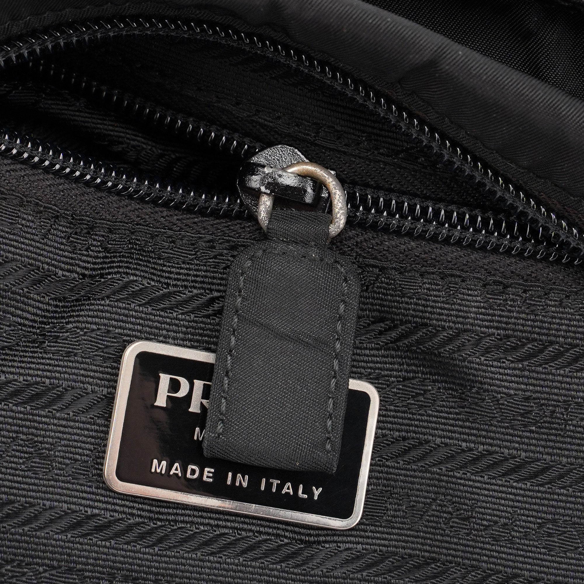 Black Tessuto Metropoli Tote Bag