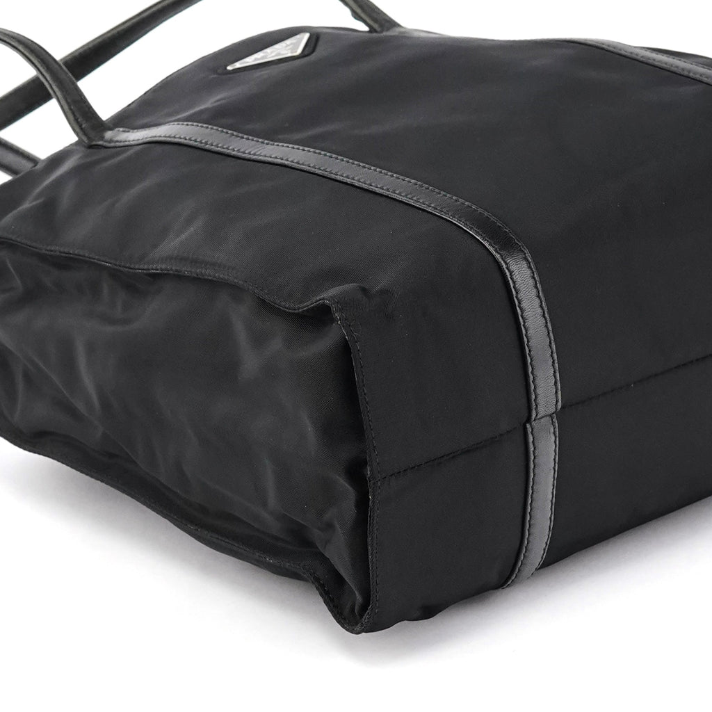 1995 Black Tessuto Nappa Nylon Tote Bag