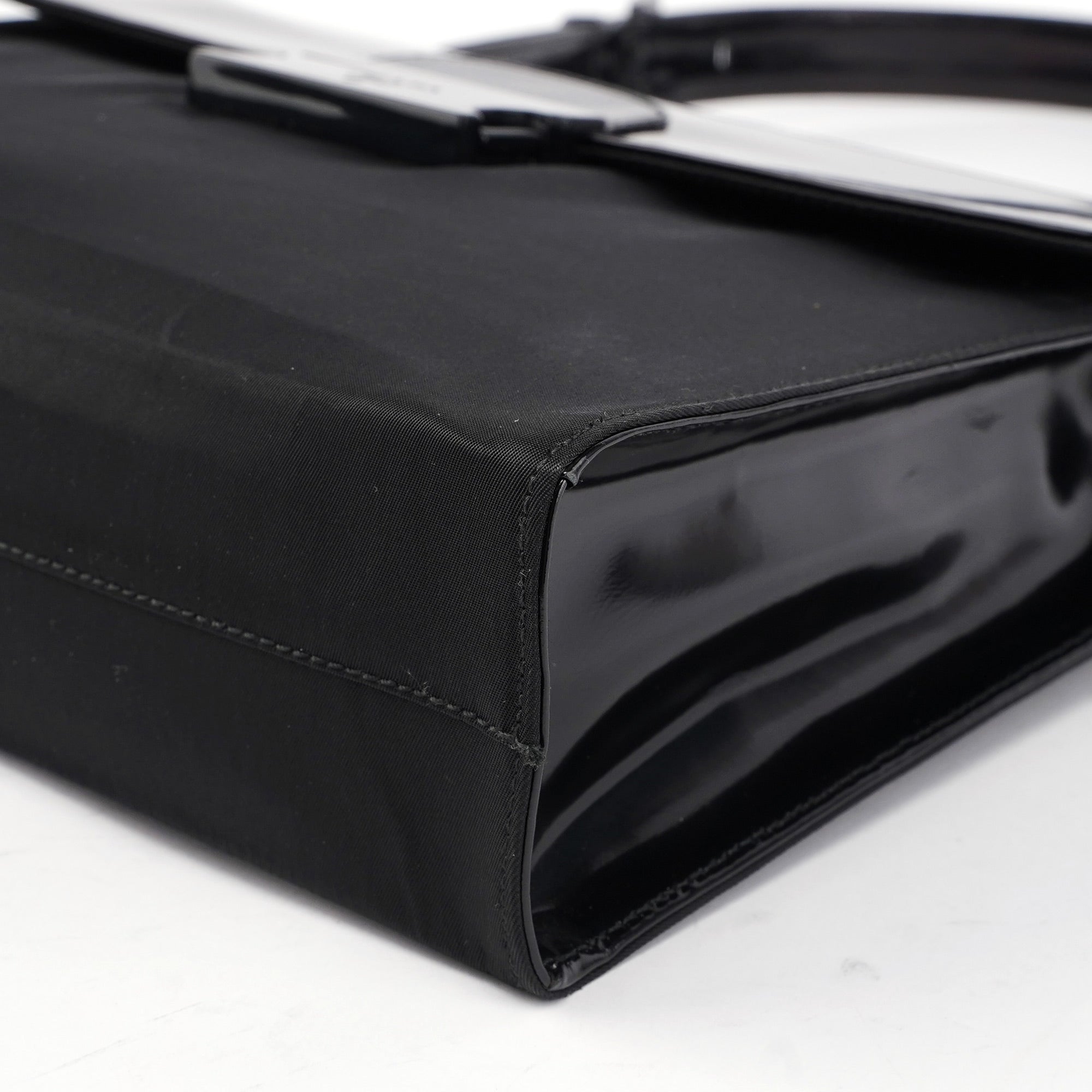 Black Tessuto Spazzolato Buckle Shoulder Bag