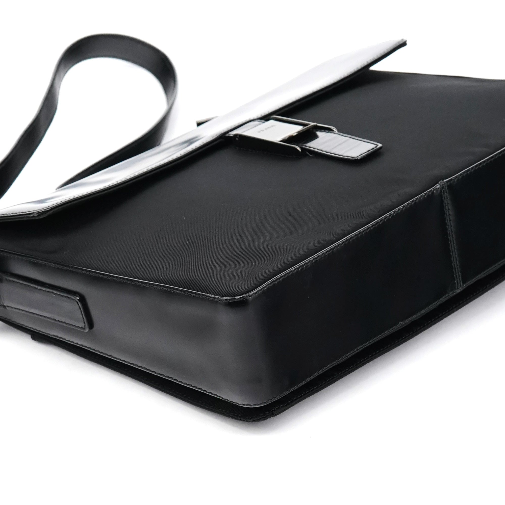 Black Tessuto Spazzolato Nylon Shoulder Bag