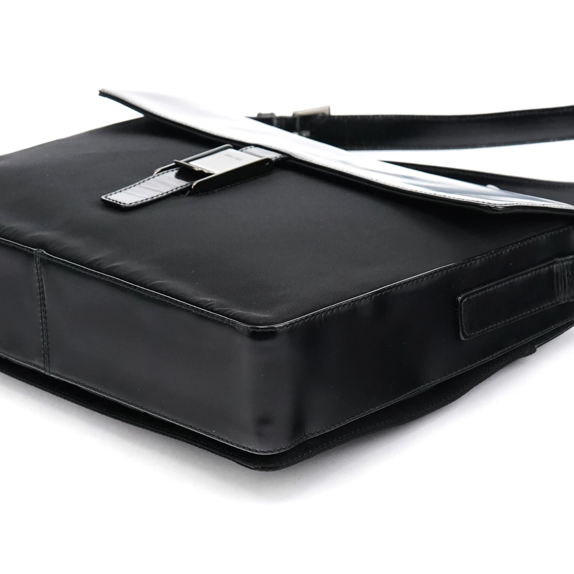 Black Tessuto Spazzolato Nylon Shoulder Bag