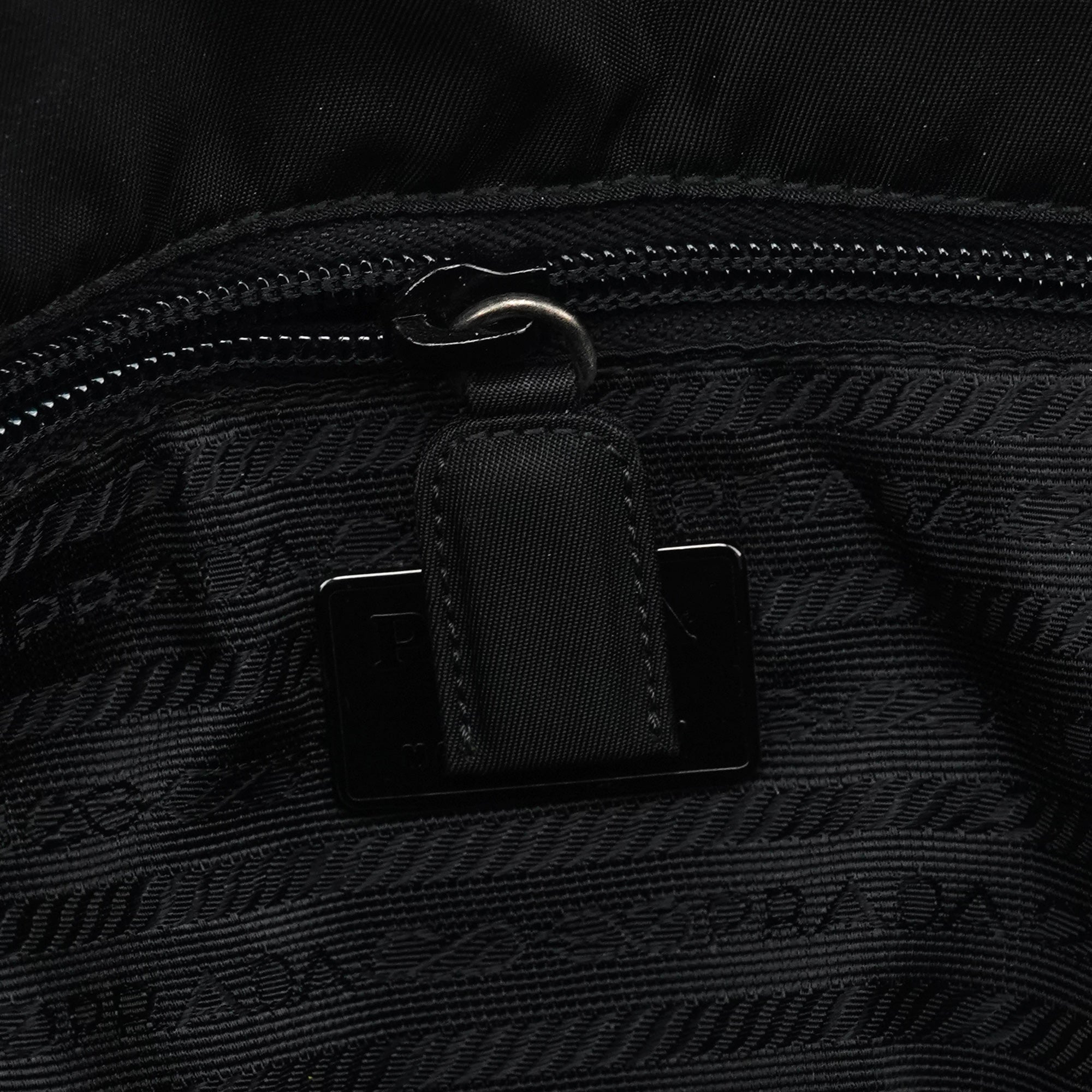 Black Tessuto Spazzolato Nylon Shoulder Bag