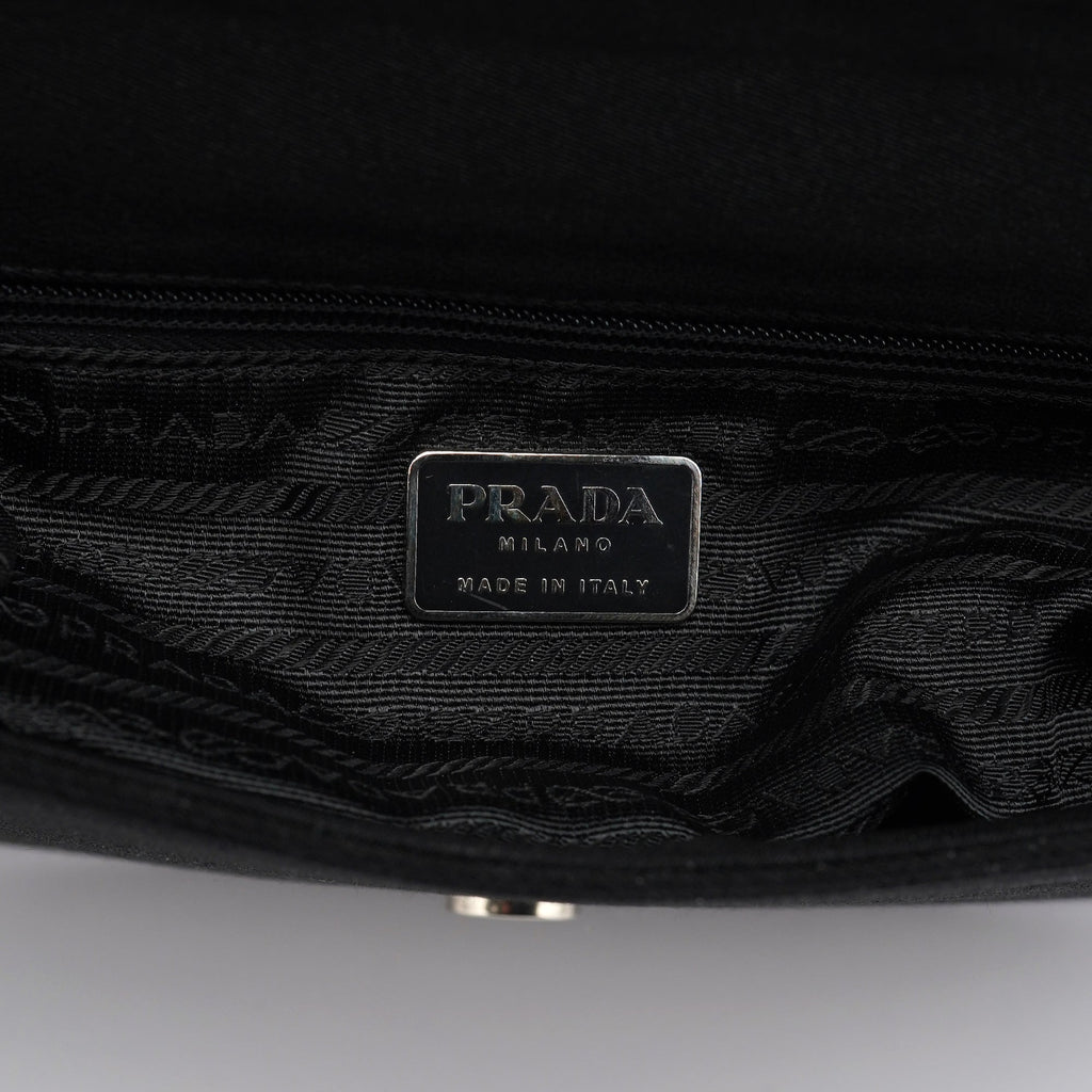 Black Tessuto Swing Chain Shoulder Bag