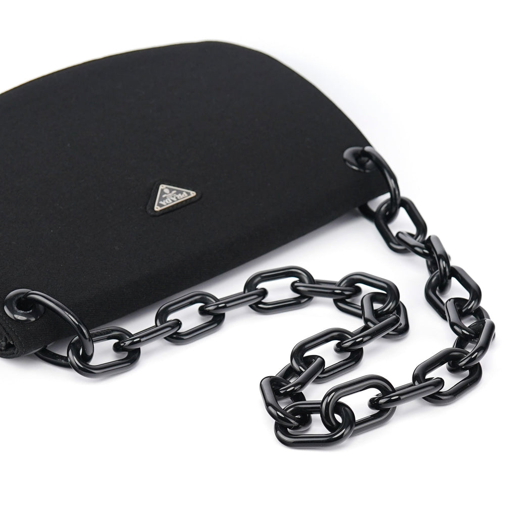 Black Tessuto Swing Chain Shoulder Bag