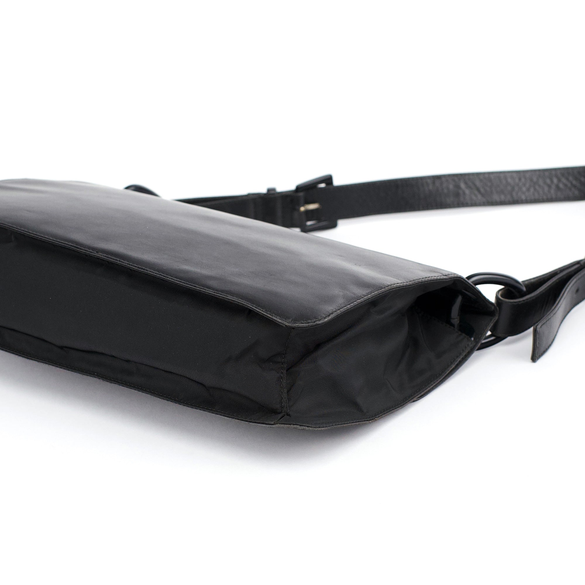 Black Tessuto Vitello Shoulder Bag