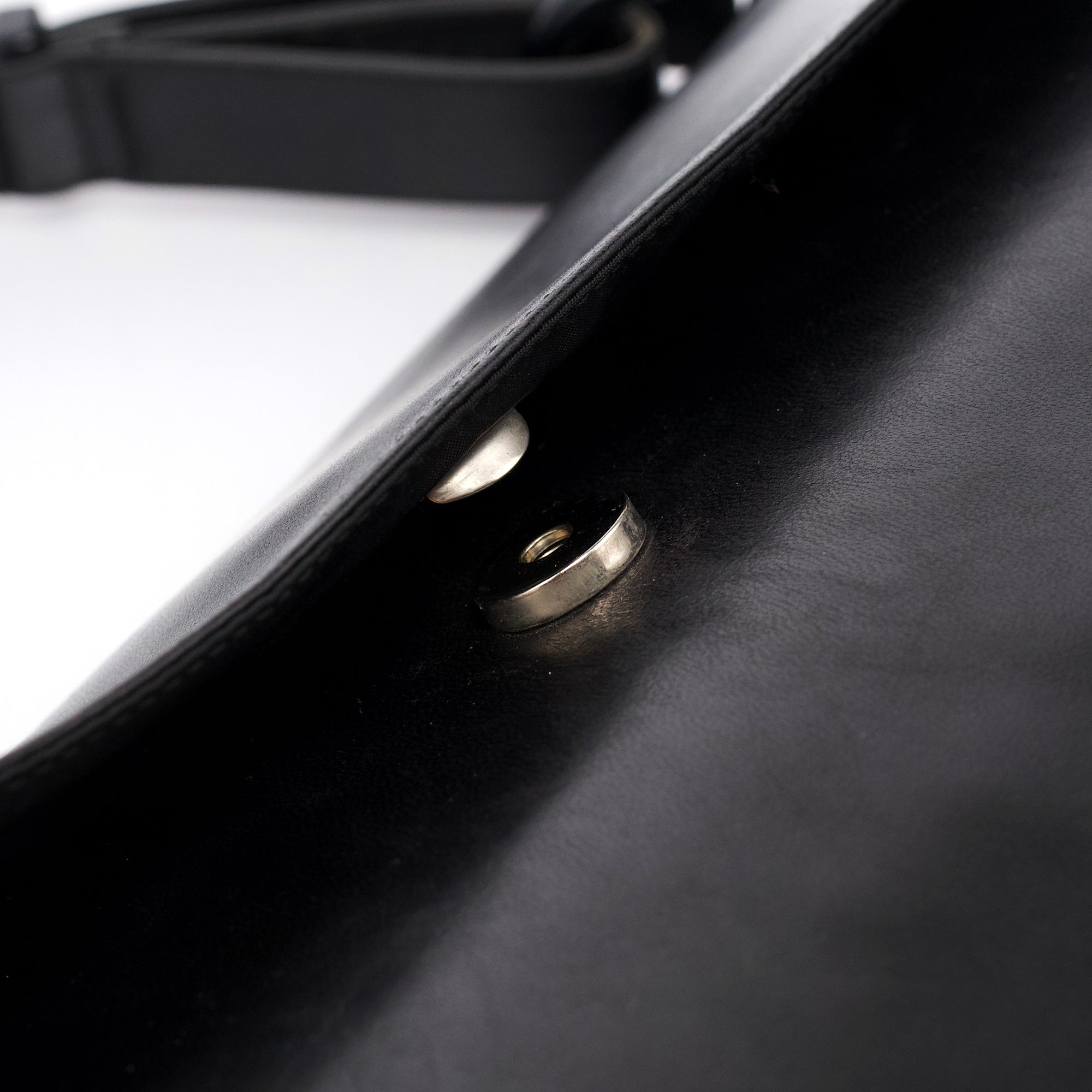 Black Tessuto Vitello Shoulder Bag