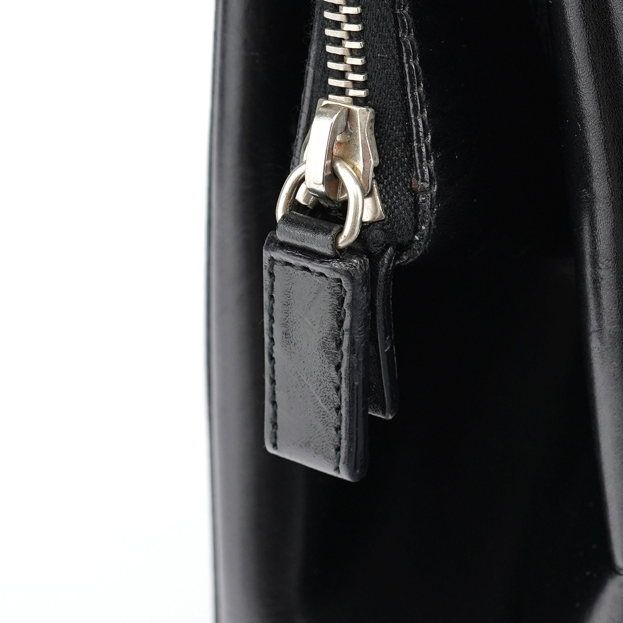Black Vitello Chic Shoulder Bag
