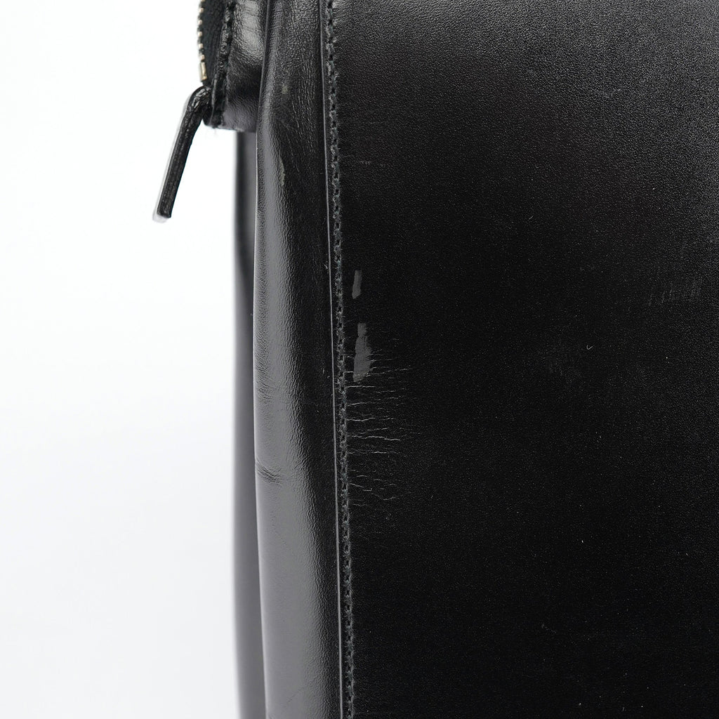 Black Vitello Chic Shoulder Bag