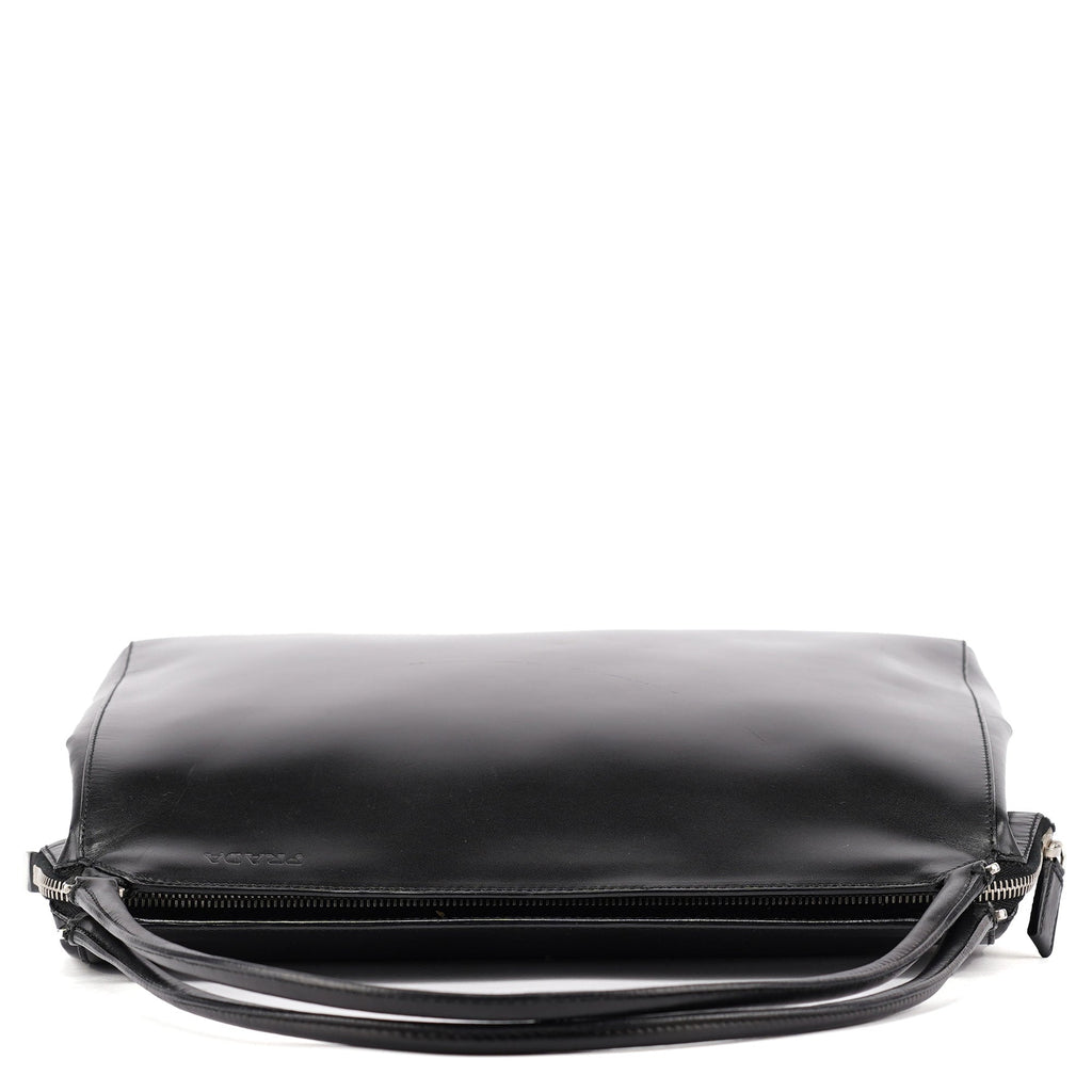 Black Vitello Chic Shoulder Bag