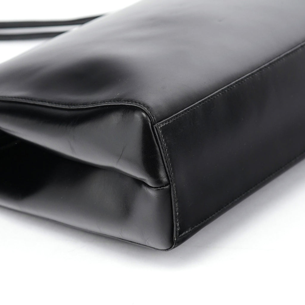 Black Vitello Chic Shoulder Bag