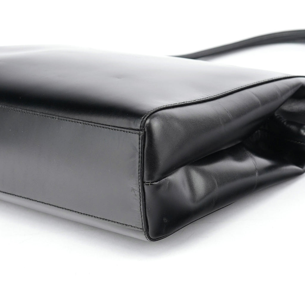 Black Vitello Chic Shoulder Bag