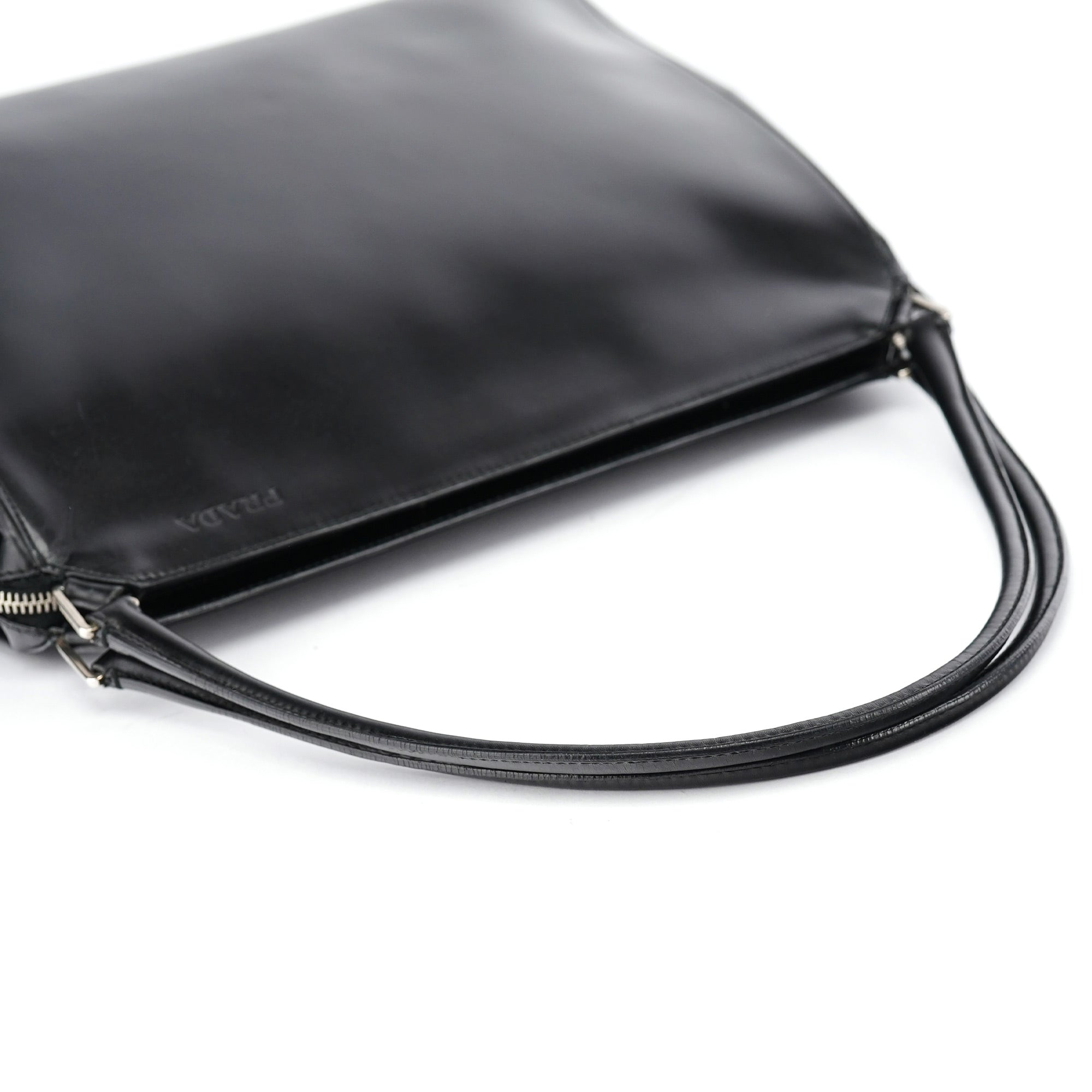 Black Vitello Chic Shoulder Bag