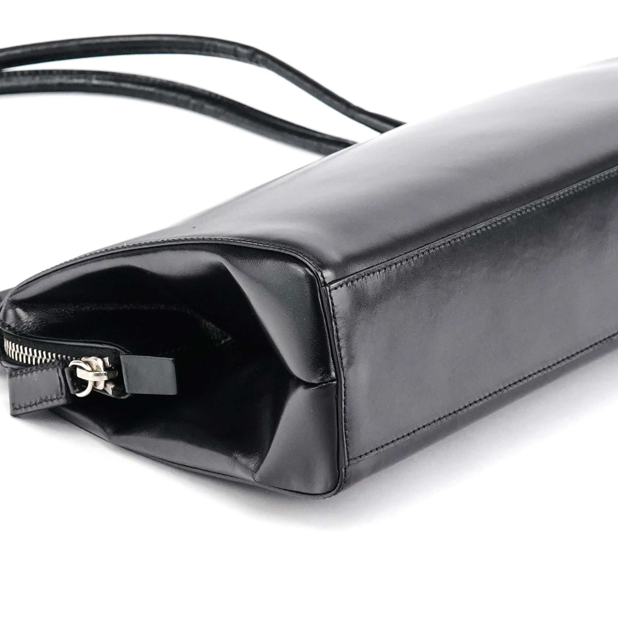 Black Vitello Chic Shoulder Bag