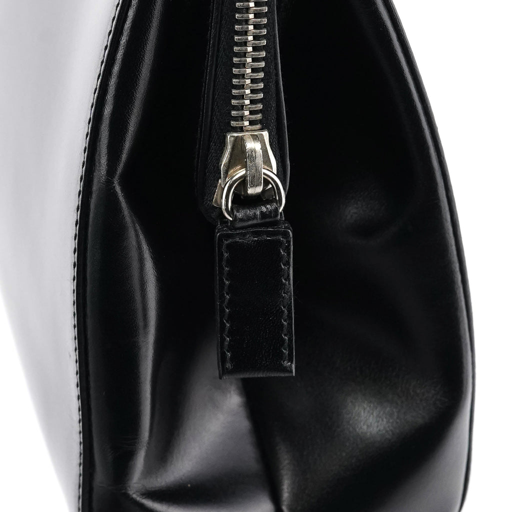 Black Vitello Chic Shoulder Bag
