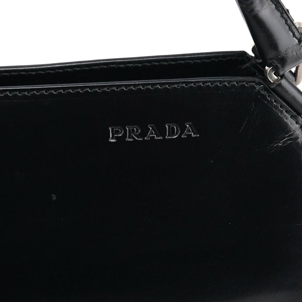 Black Vitello Chic Shoulder Bag