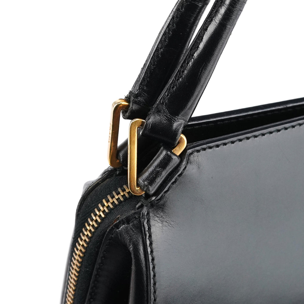 Black Vitello Chic Shoulder Bag