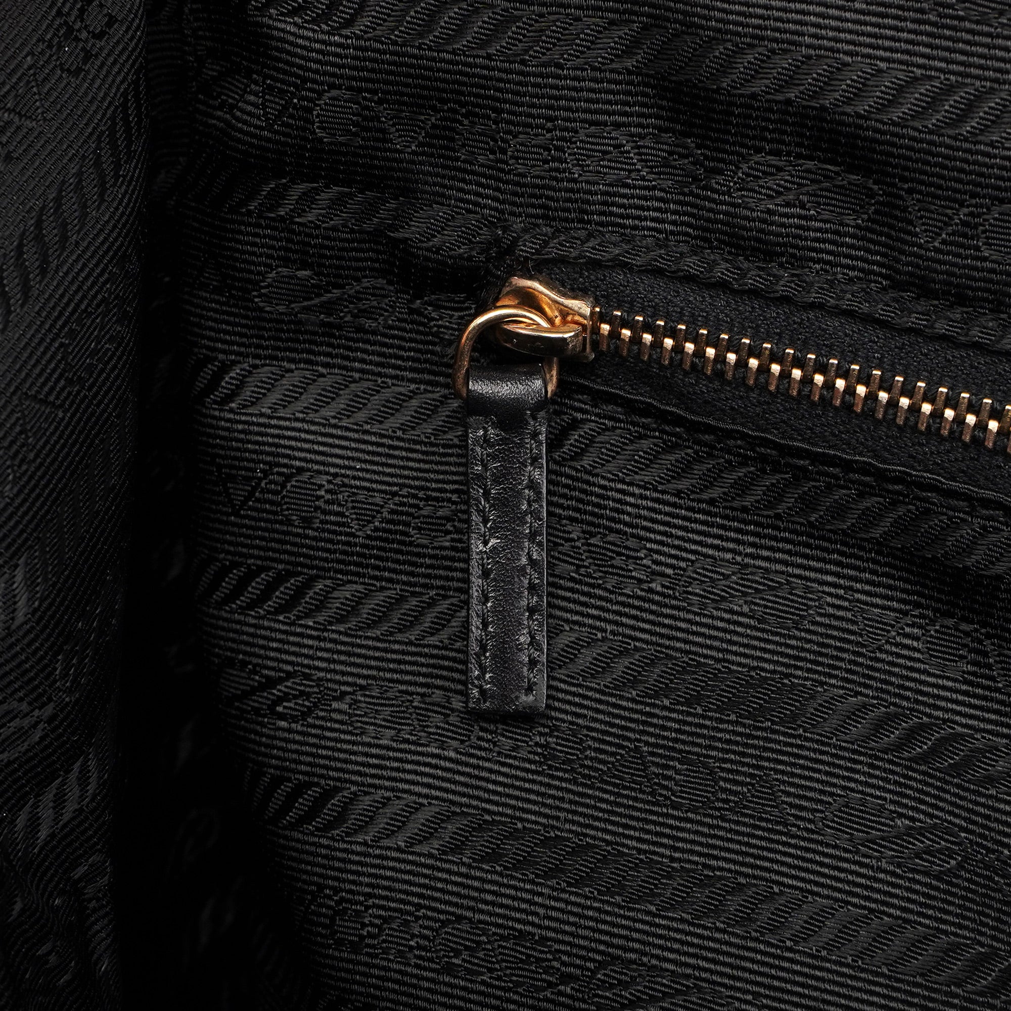 Black Vitello Chic Shoulder Bag