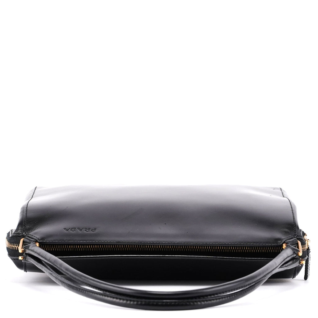 Black Vitello Chic Shoulder Bag