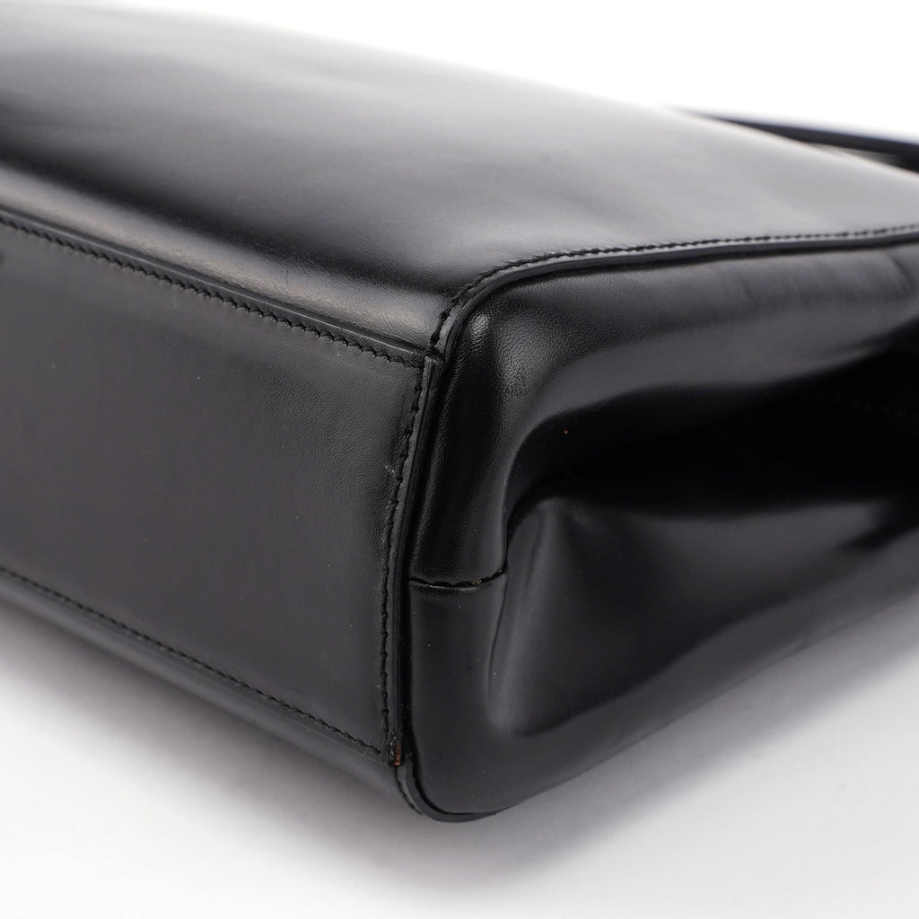 Black Vitello Chic Shoulder Bag