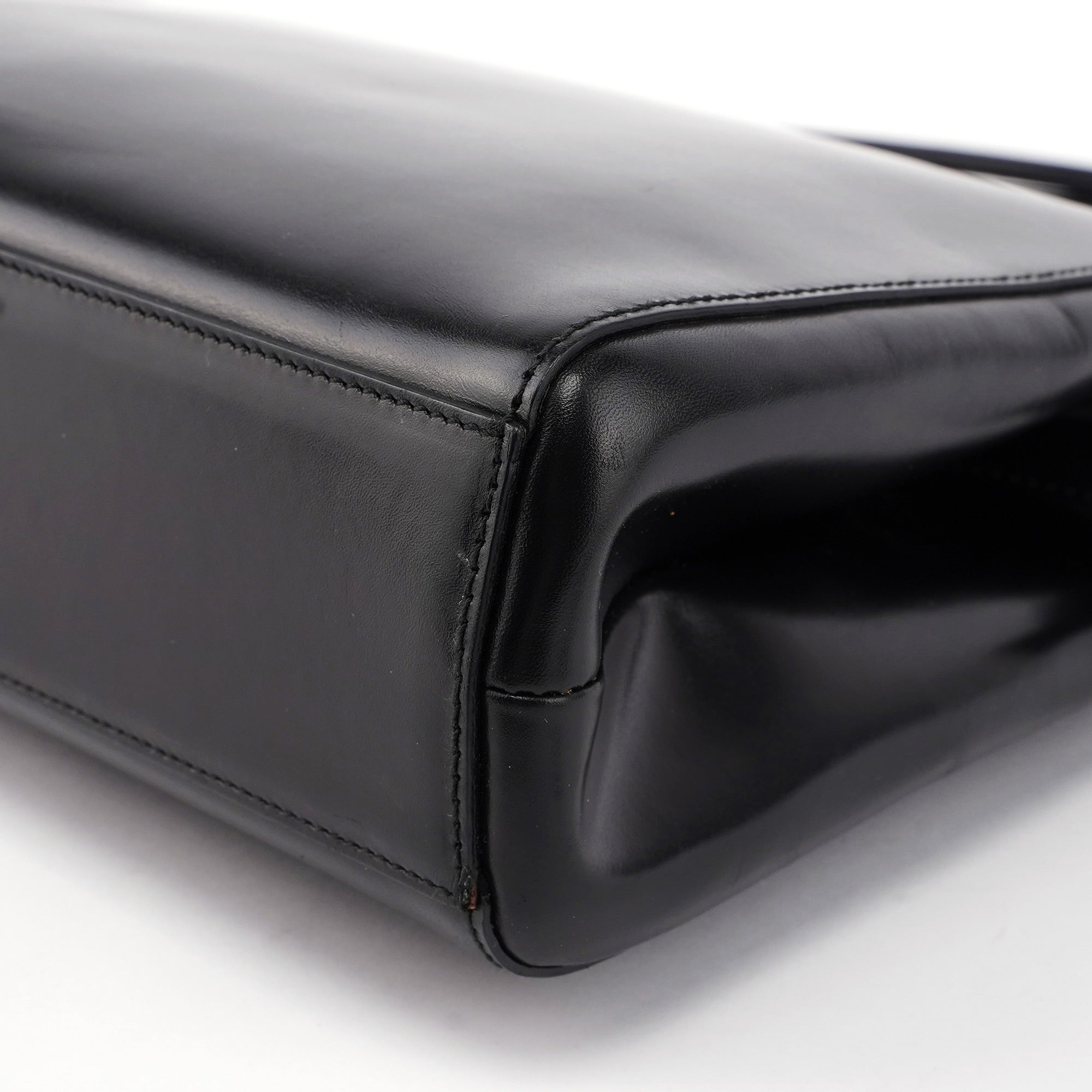 Black Vitello Chic Shoulder Bag