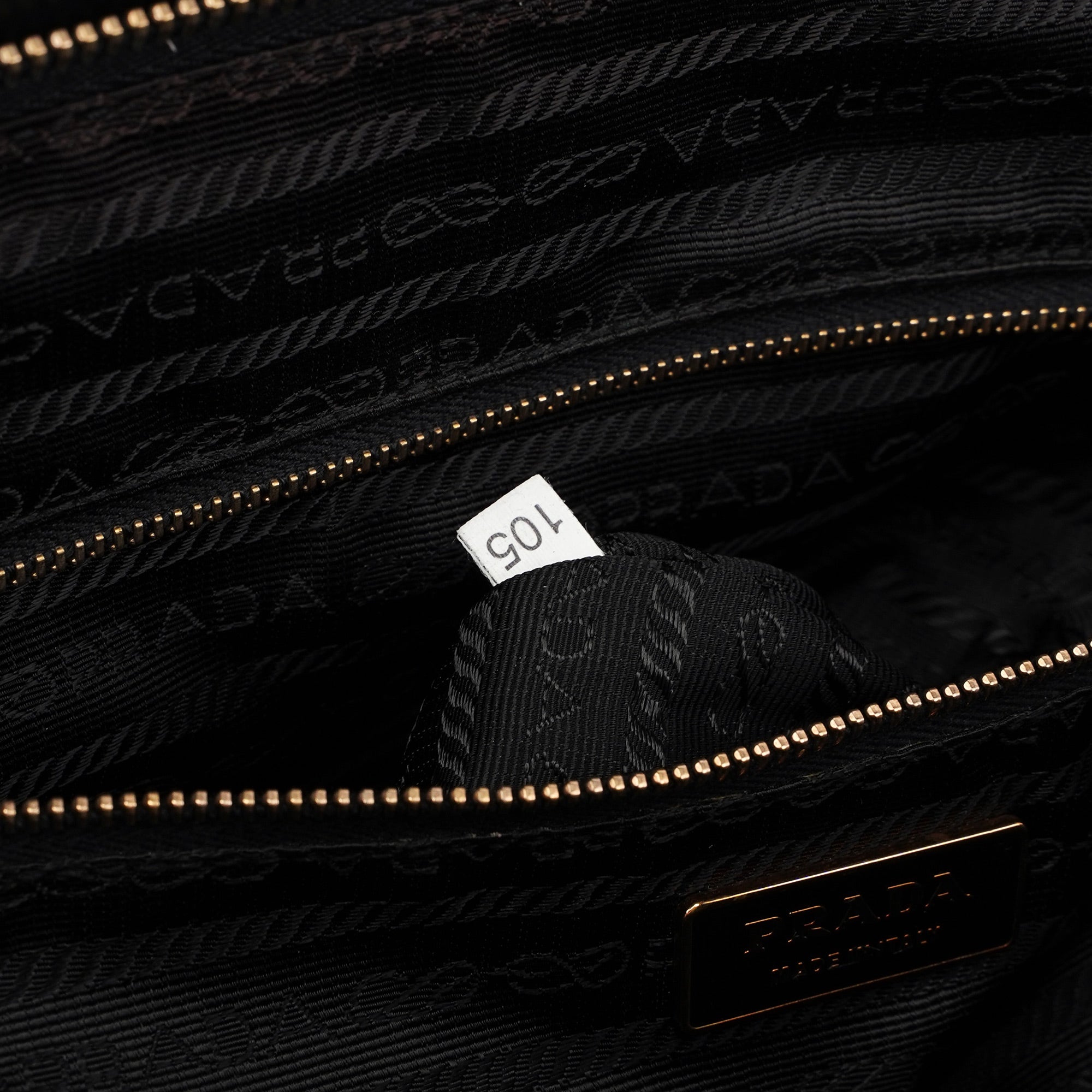 Black Vitello Chic Shoulder Bag