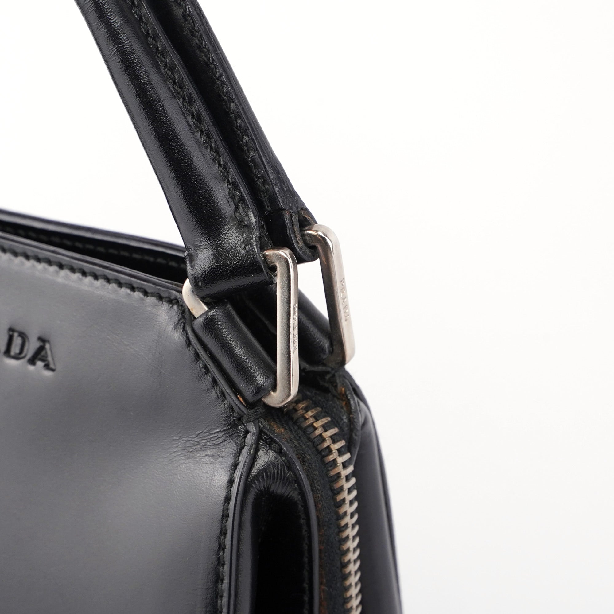 Black Vitello Chic Shoulder Bag