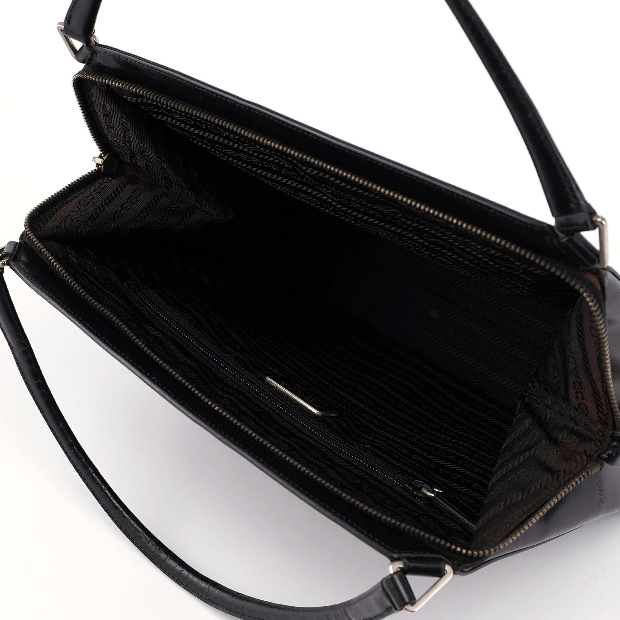 Black Vitello Chic Shoulder Bag