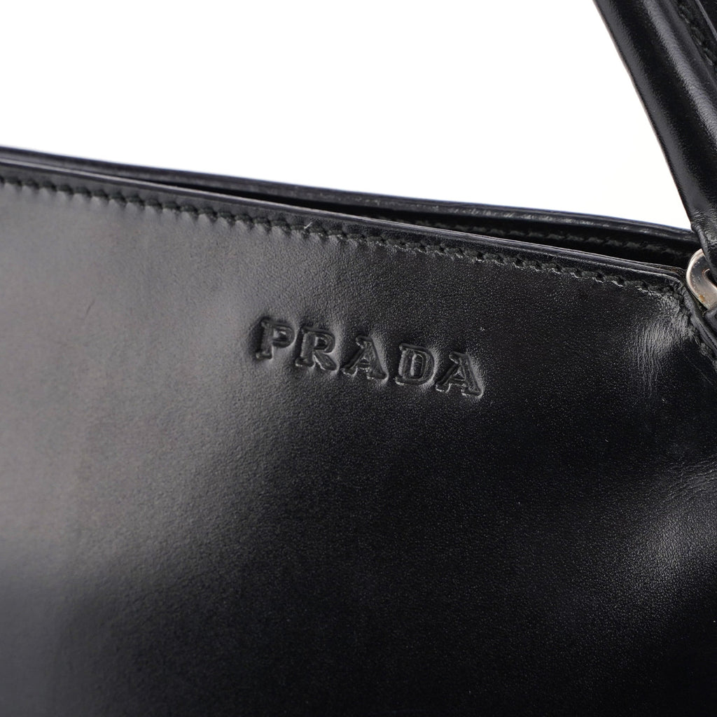 Black Vitello Chic Shoulder Bag