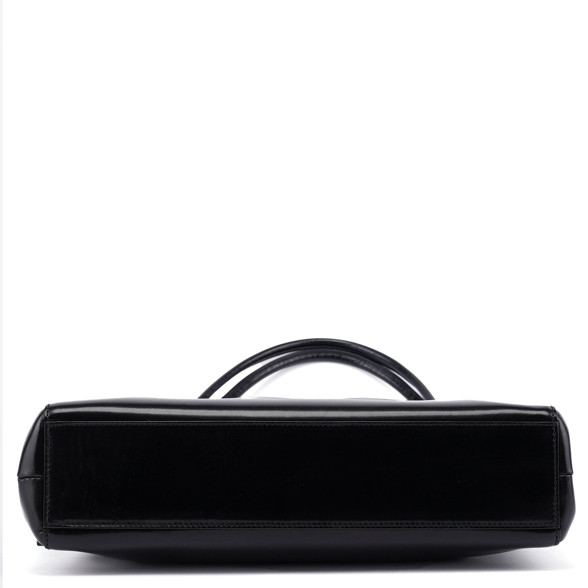 Black Vitello Chic Shoulder Bag