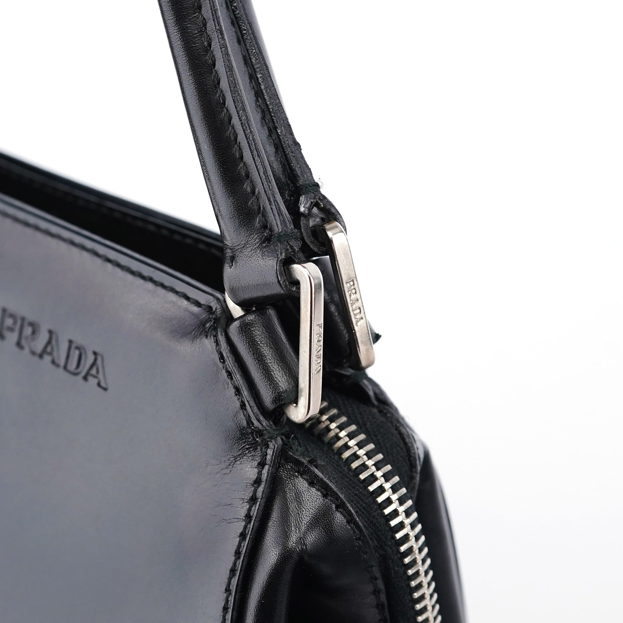 Black Vitello Chic Shoulder Bag