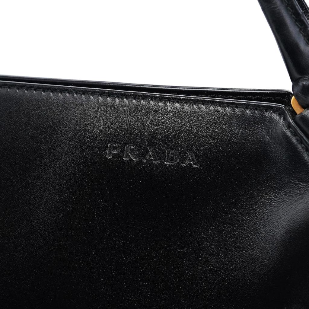 Black Vitello Chic Shoulder Bag