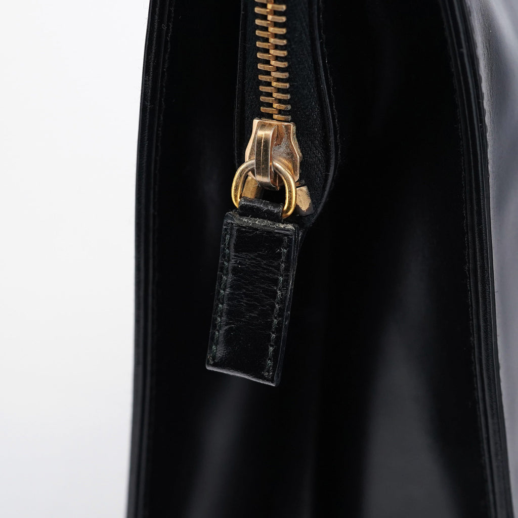 Black Vitello Chic Shoulder Bag