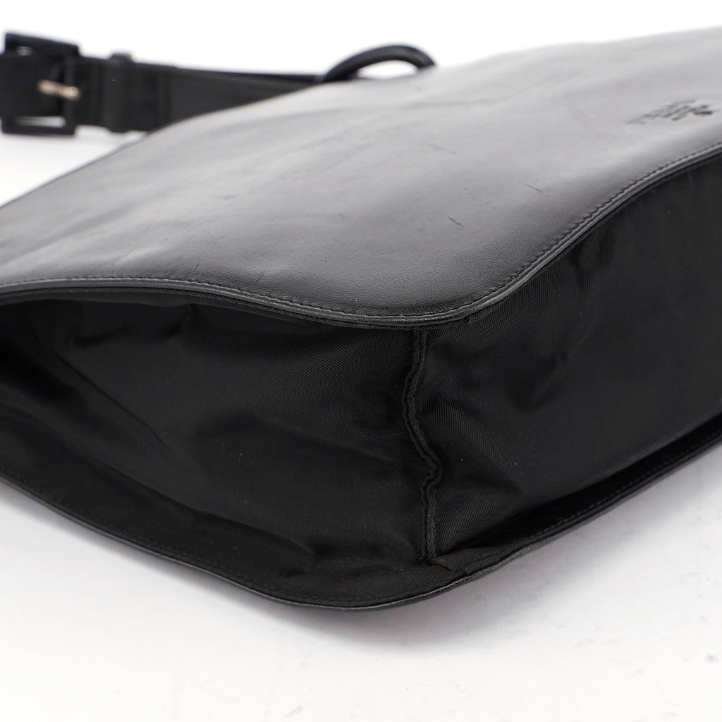 Black Vitello Tessuto Shoulder Bag