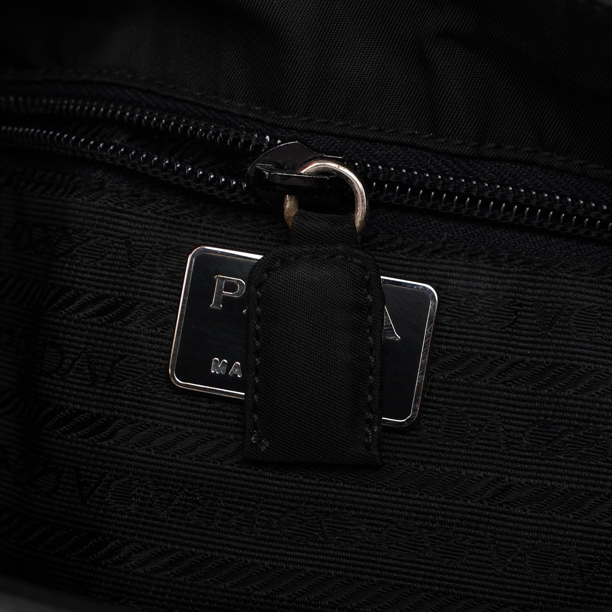 Black Vitello Tessuto Shoulder Bag